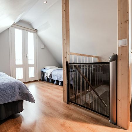פארנו Cabin Guesthouse With Free Parking מראה חיצוני תמונה