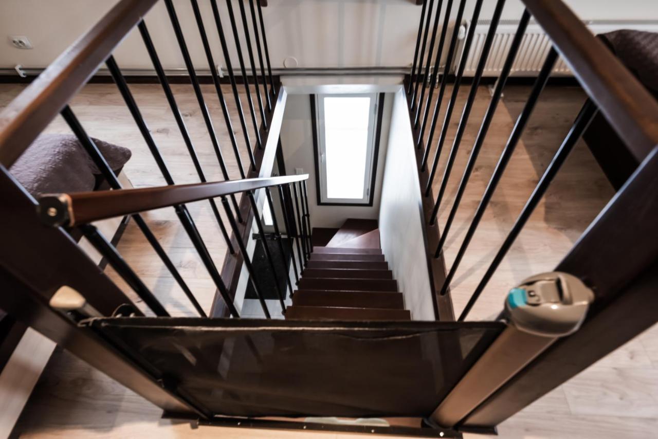 פארנו Cabin Guesthouse With Free Parking מראה חיצוני תמונה