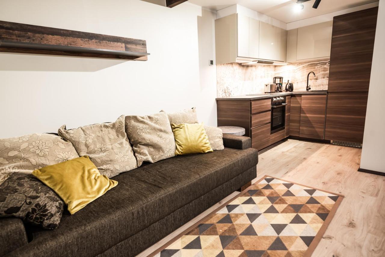 פארנו Cabin Guesthouse With Free Parking מראה חיצוני תמונה