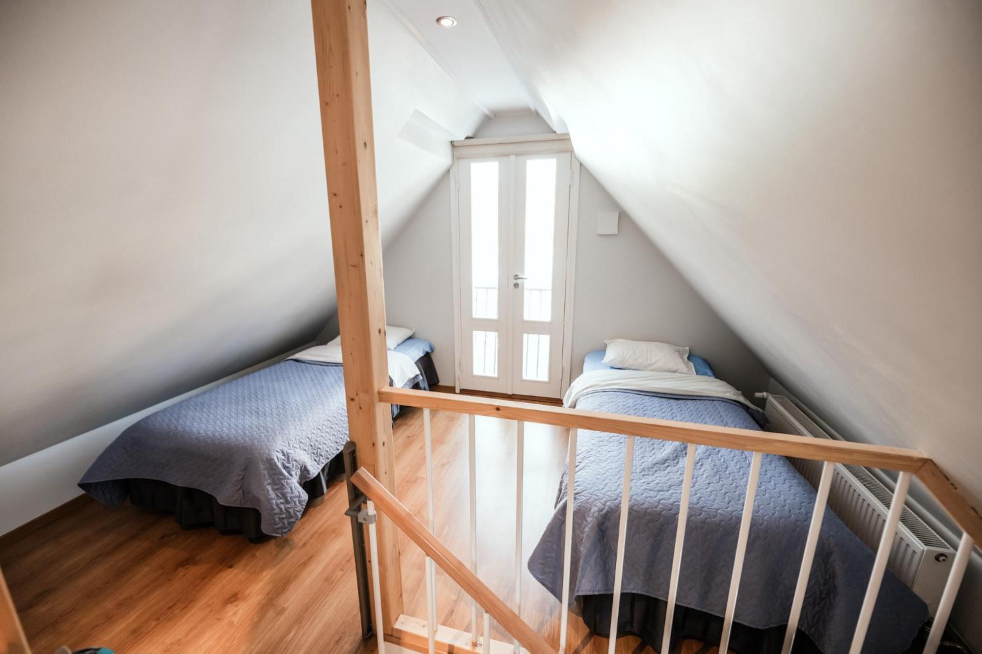 פארנו Cabin Guesthouse With Free Parking מראה חיצוני תמונה