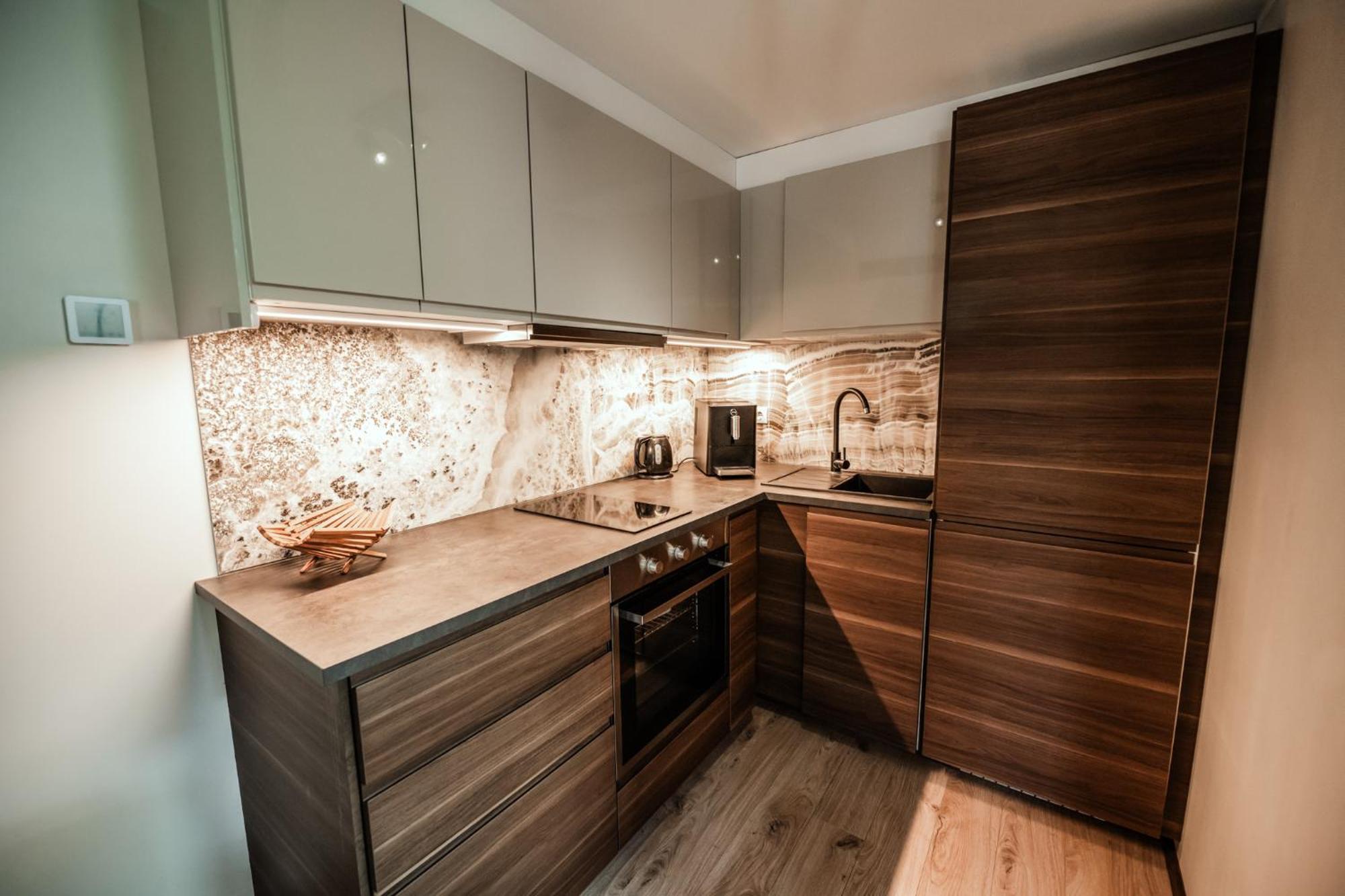 פארנו Cabin Guesthouse With Free Parking מראה חיצוני תמונה