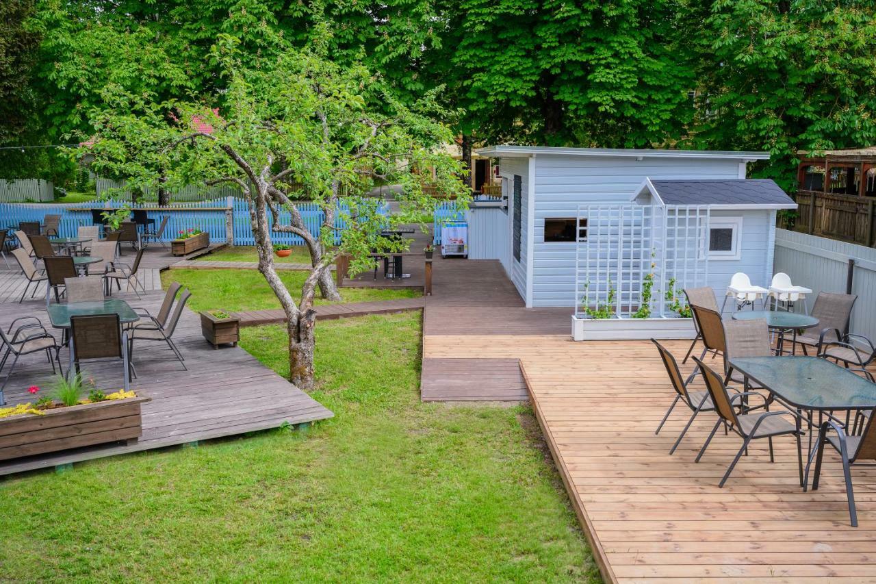 פארנו Cabin Guesthouse With Free Parking מראה חיצוני תמונה