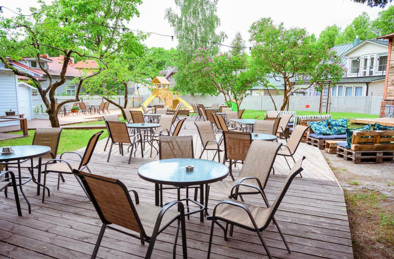 פארנו Cabin Guesthouse With Free Parking מראה חיצוני תמונה